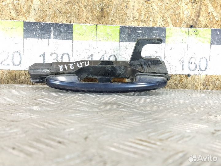 Ручка двери передней правой Honda Legend 1991-1996