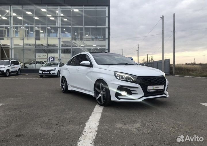 Обвес на Весту Xmug 2.0 (LADA Vesta)