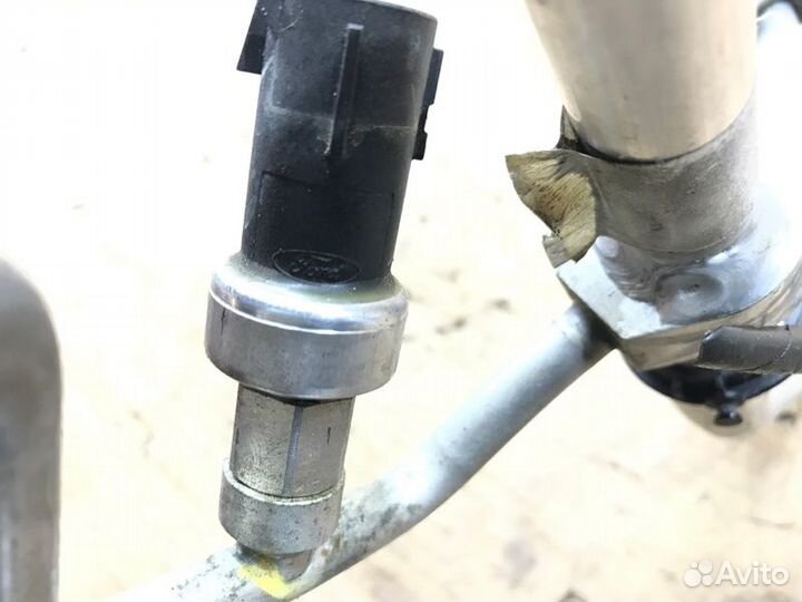 Датчик давления компрессора кондиционера Ford