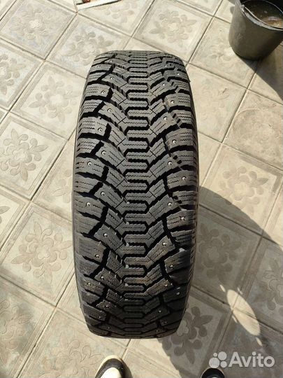 Колеса зимние 235/75 р15