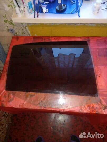 Стекла задней правой двери Шкода Октавия А4