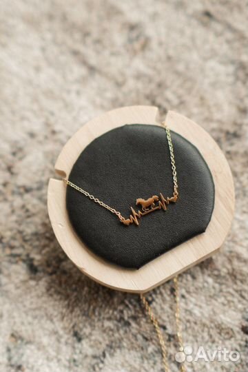 Украшения для любителей конного спорта