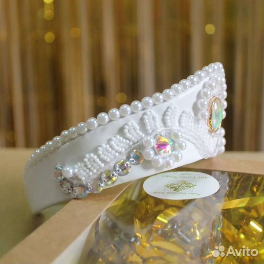 Венец ручной работы