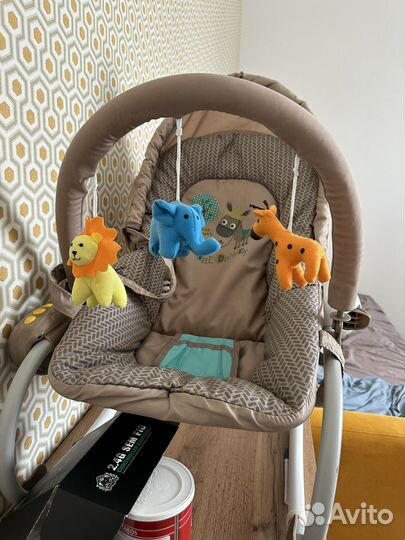 Шезлонг для новорожденных бу