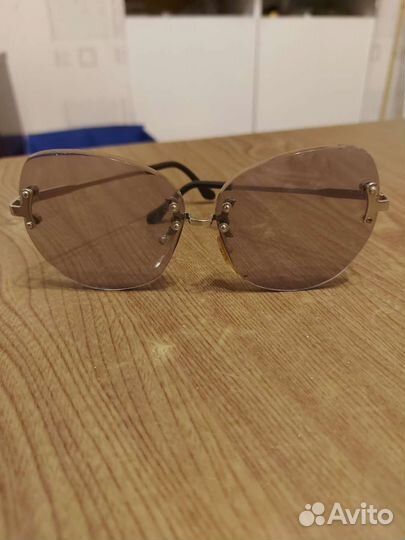 Солнцезащитные очки