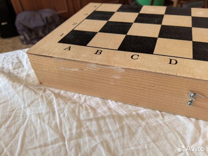 Доска шахматная, нарды