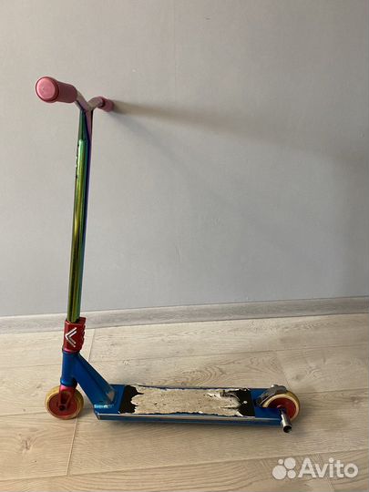 Трюковой самокат