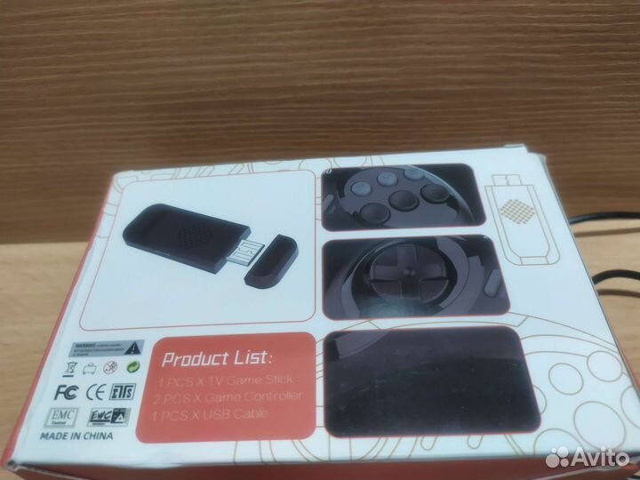 Игровая консоль