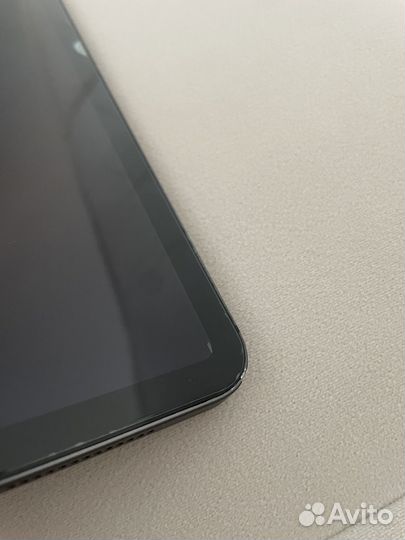 Плашет Apple iPad Pro 11 Wi-Fi+Cellular 256gb 2020