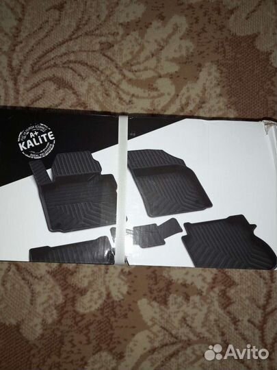 Автомобильные коврики резиновые