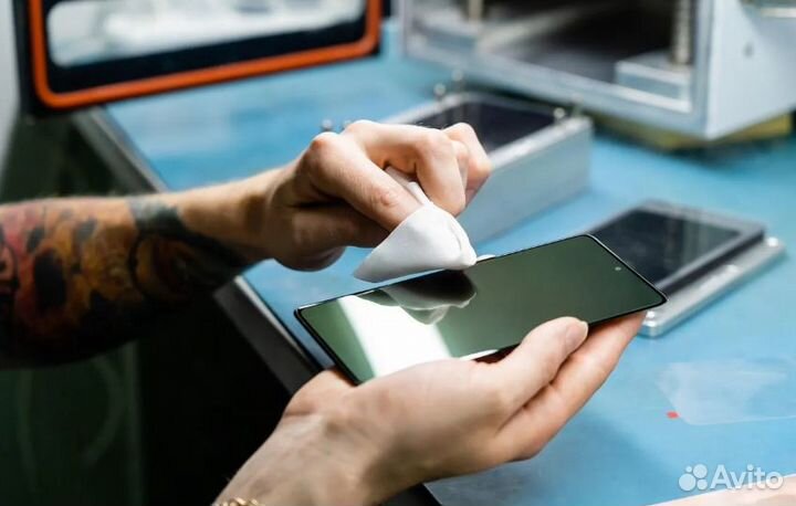 Замена стекла дисплея iPhone