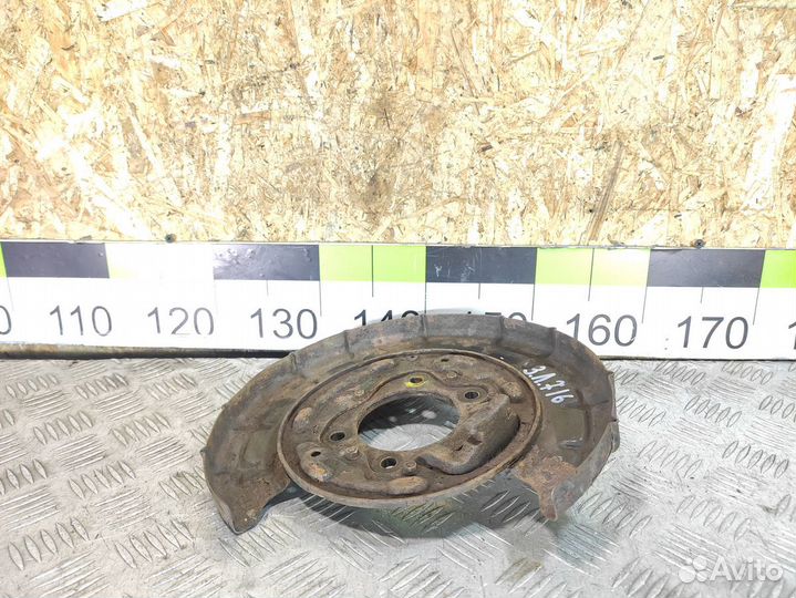 Щит опорный Kia Ceed 2007 2012