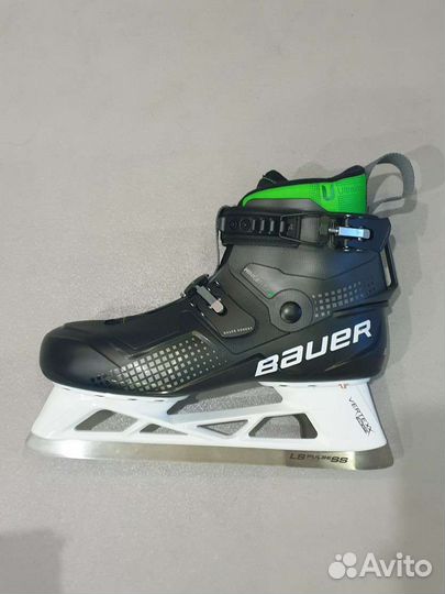 Вратарские хоккейные коньки Bauer konekt