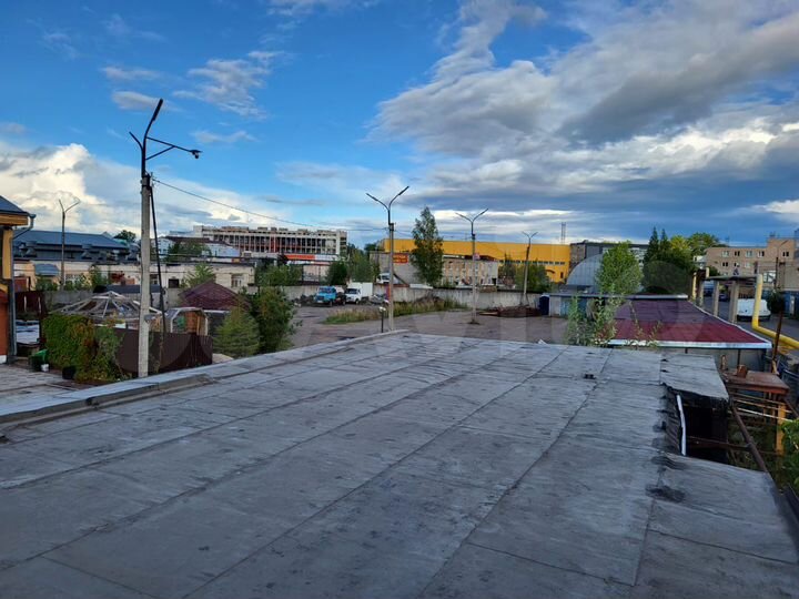 Здание, 270 м²