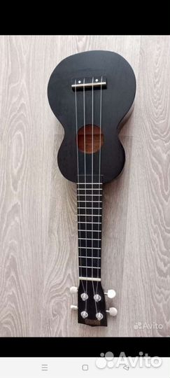 Дорогая оригинальная укулеле