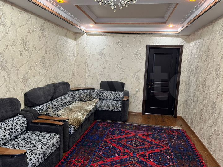 2-к. квартира, 78 м², 8/9 эт.