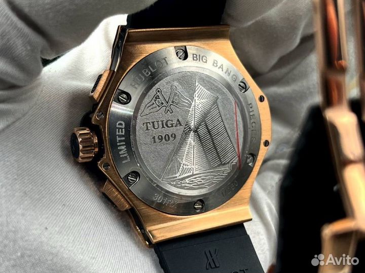 Топовые мужские наручные часы Hublot tuiga