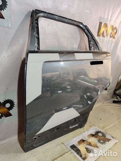 Рэнж Ровер Велар 2017- Дверь левая задняя 9523