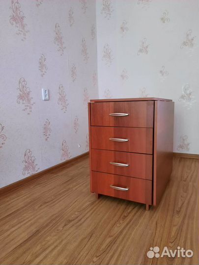 Стол- книжка