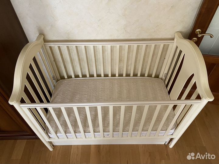 Детская кроватка и комод Pali Capriccio