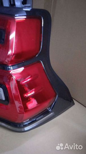 Задние фонари на Toyota Land Cruiser Prado