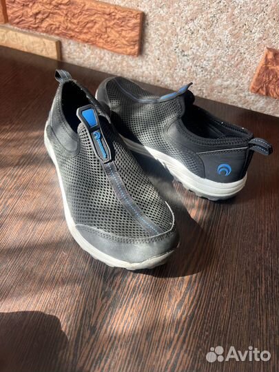 Кроссовки для девочки