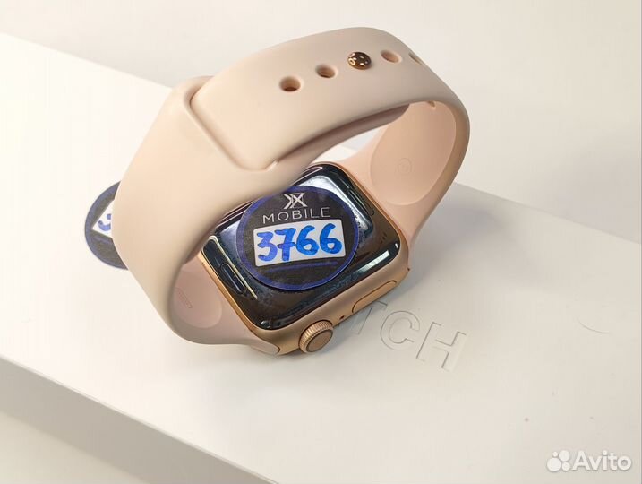 С коробкой) Apple Watch Series 4 40mm Gold GPS