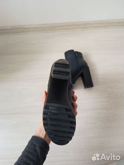 Ботильоны демисезонные 38