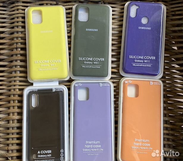 Чехлы на телефон