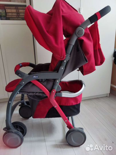 Коляска Chicco simplicity