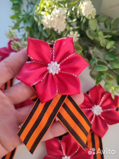 Георгиевская лента, брошь 9 мая