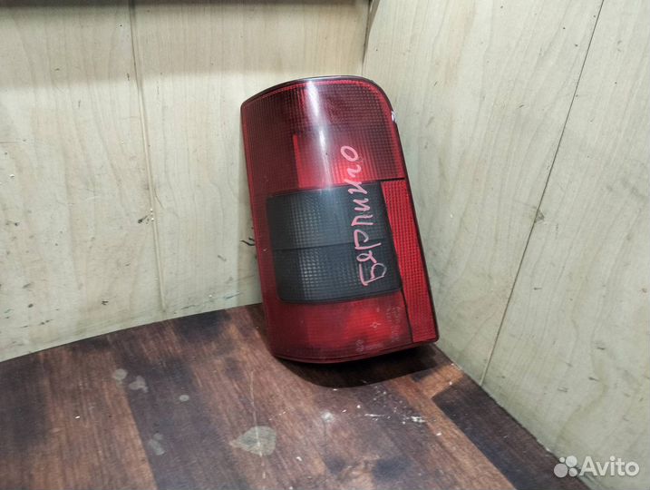 Фонарь задний левый Citroen Berlingo (M49) 1998