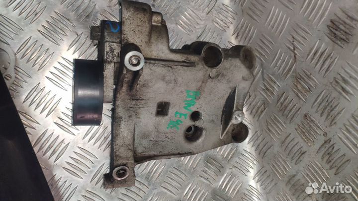 Натяжной ролик BMW 1.9 E46