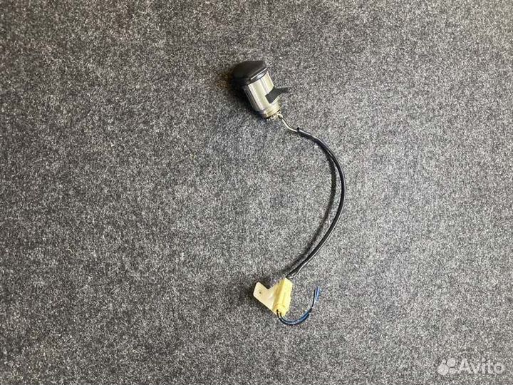 Розетка задняя Mitsubishi Lancer 9 4G18 2006