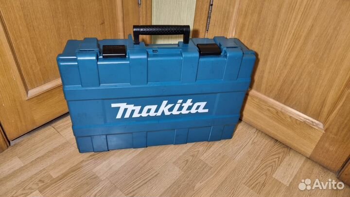 Новый Makita HR 4001 C перфоратор в кейсе