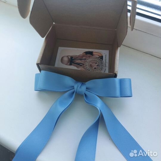 Заколка для девочки голубой