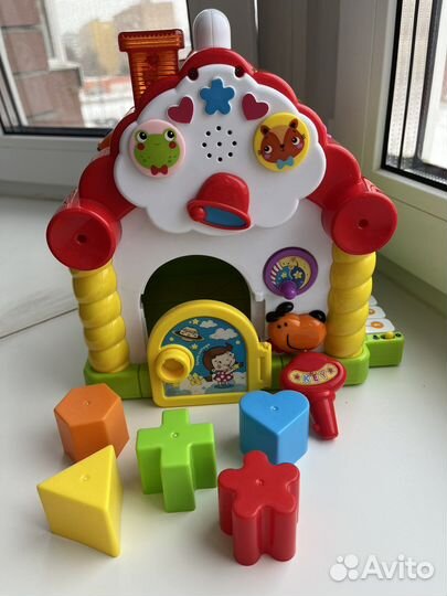 Сортер-бизиборд Домик со светом и звуком