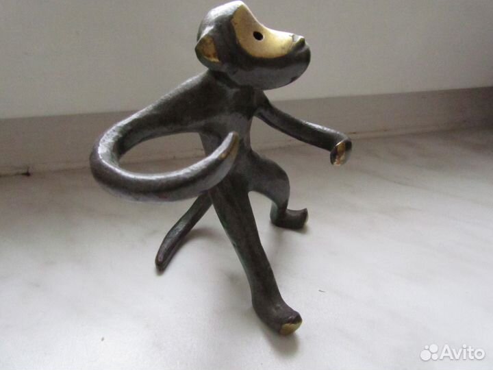 Фигурка обезьяны из металла, предметы из СССР