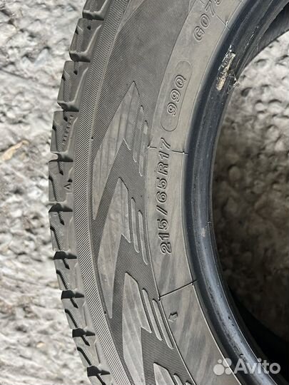 Yokohama Ice Guard G075 215/65 R17