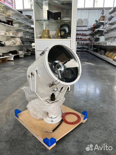 Прожектор судовой поисковый (ручной) 1000Вт