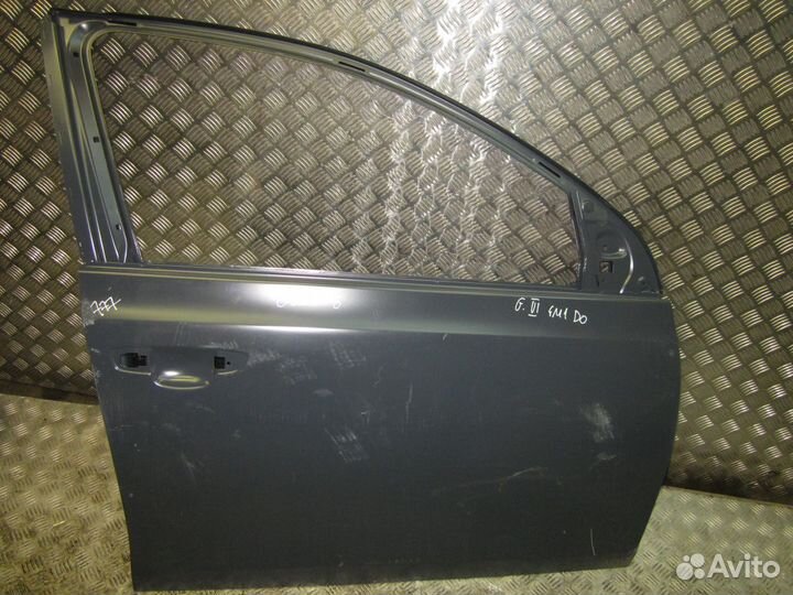 Дверь передняя правая для Фольксваген Гольф 6 VI