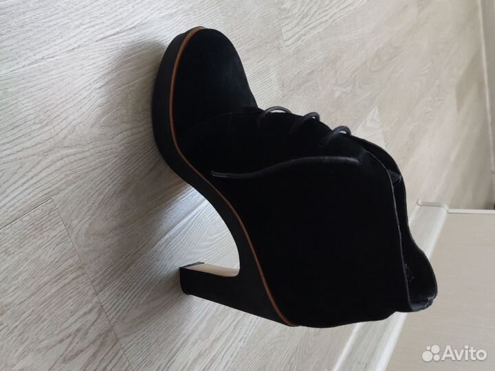 Ботинки