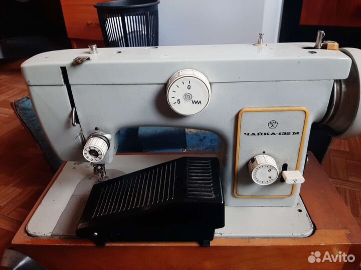 Швейная машина Чайка 132м