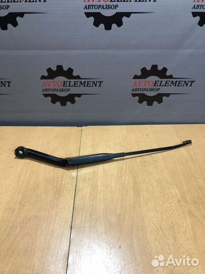 Поводок правый Nissan Primera P11 рест