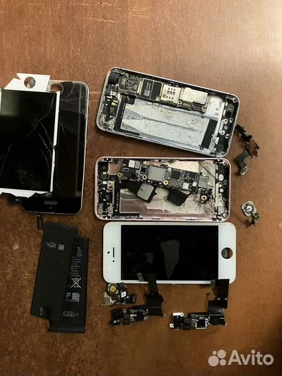 Запчасть для телефона iPhone 5s и 5se