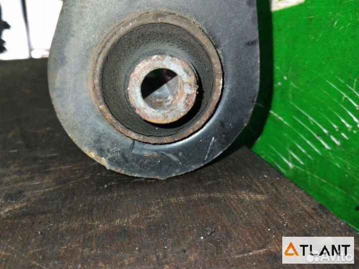 Рычаг передний правый toyota crown