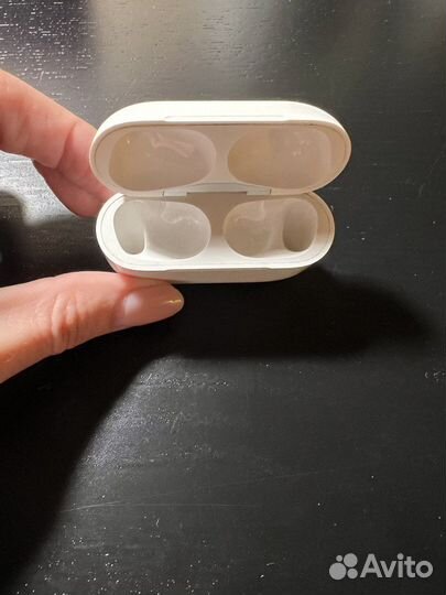 Чехол от наушников Apple Airpods Pro