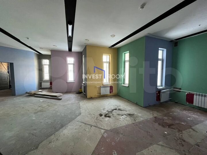 Свободного назначения, 330 м²