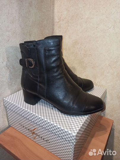 Ботинки (полусапоги) женские демисезонные