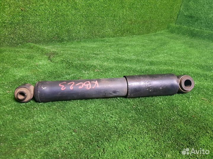 Амортизатор подвески Nissan Serena KBC23 SR20DE